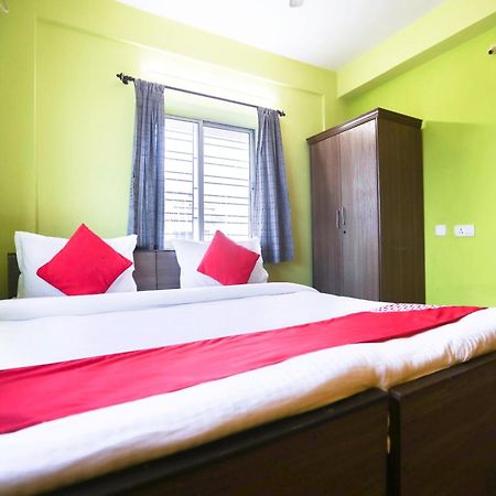Hotel O City Palace Колката Екстериор снимка